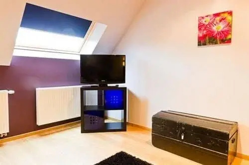 B&B Azadro