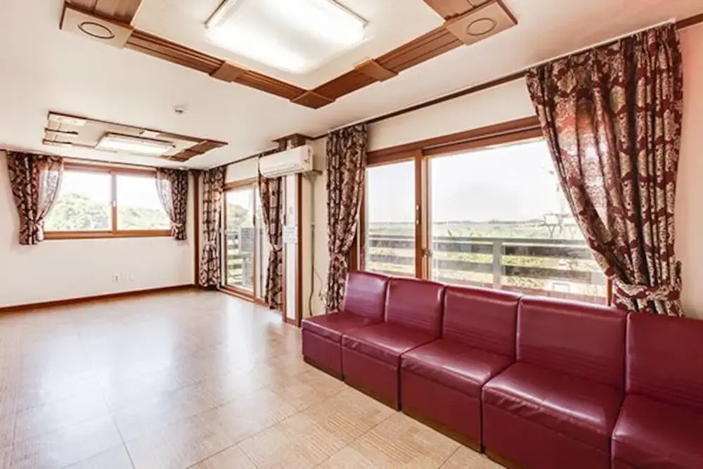Daebudo Blue Sunset Pension