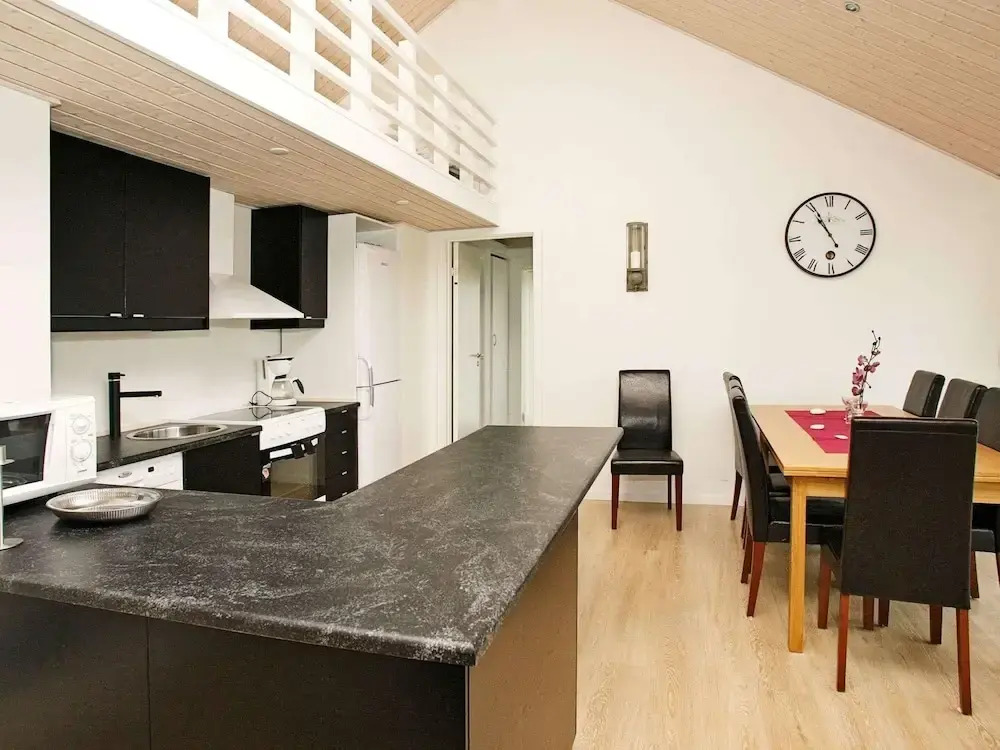 8 person holiday home in Brovst-By Traum