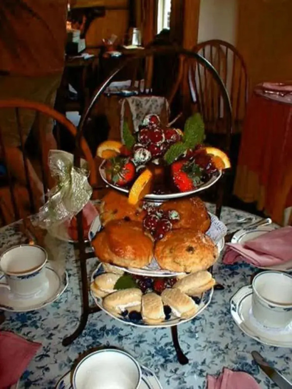 Rose Arbour Bed & Breakfast