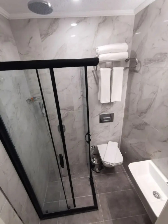 Luxx Garden Hotel