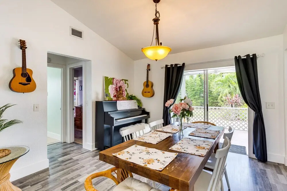 Port St Lucie Oasis w/ Heated Saltwater Pool!