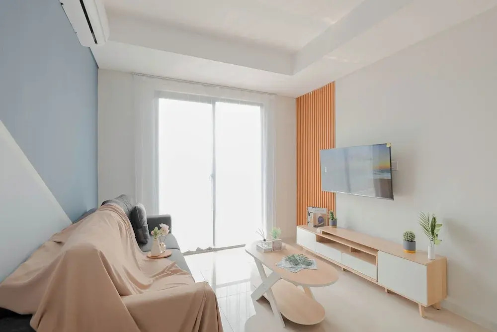 Spacious 3Br At Daan Mogot City Apartment
