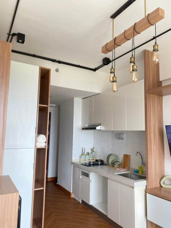 Skystory.inn warm and cozy studio @Skyhouse BSD