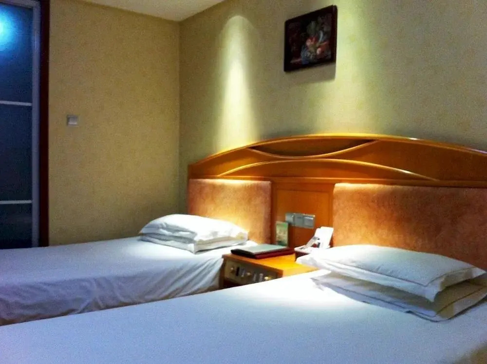 Xinyuan Business Hotel