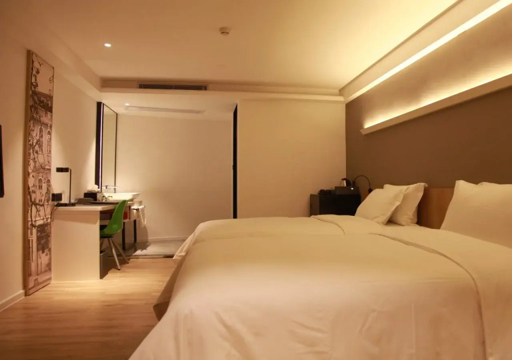 Easetel Hotel