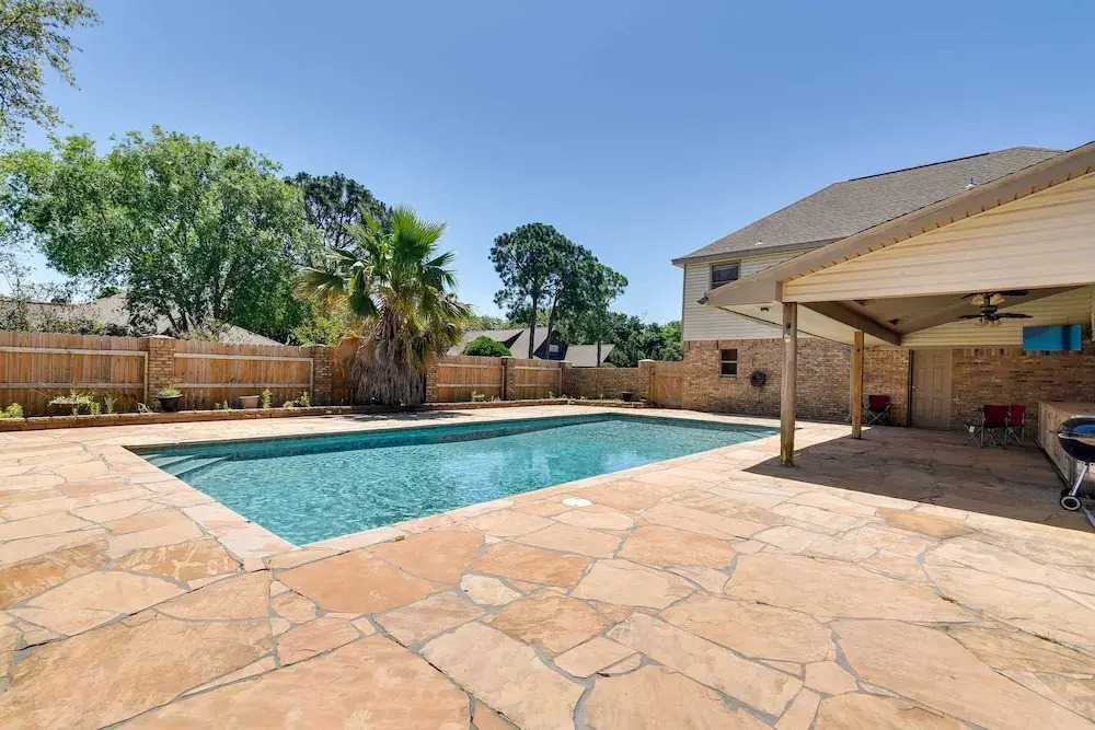Cozy Texas City Guest House - 5 Mi to Beach!