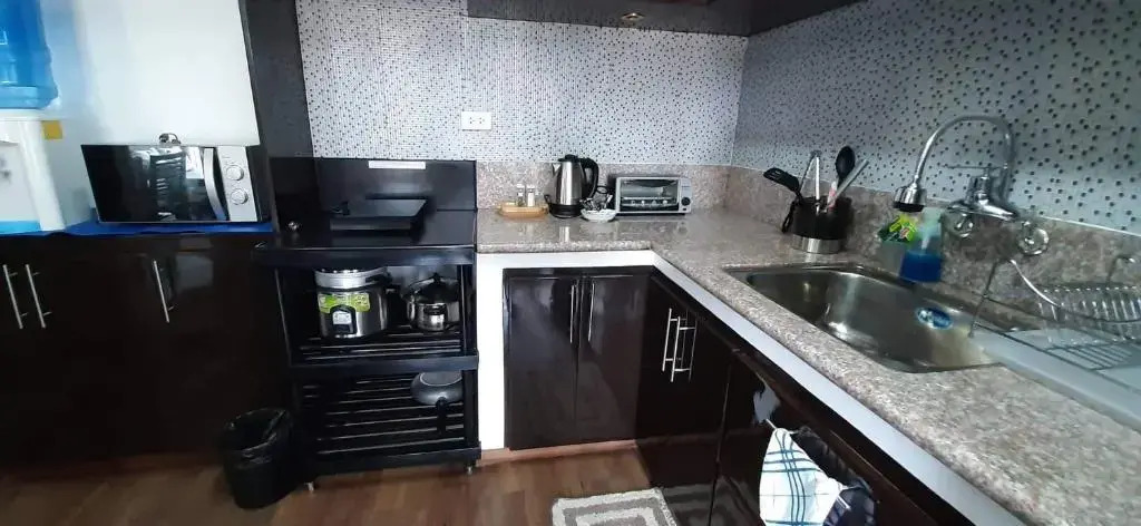 Gab's CozyHome Apartments at Bonbel Condominium