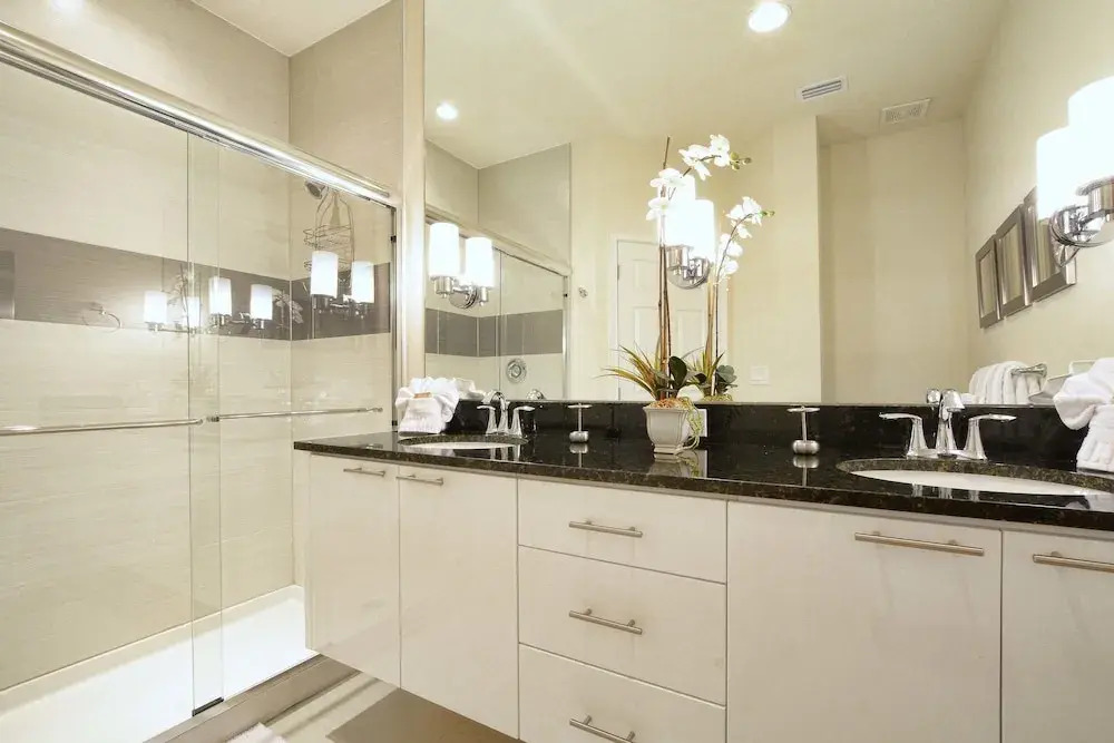 Serenity - 3 Bed Townhouse w/splashpool-5105SY