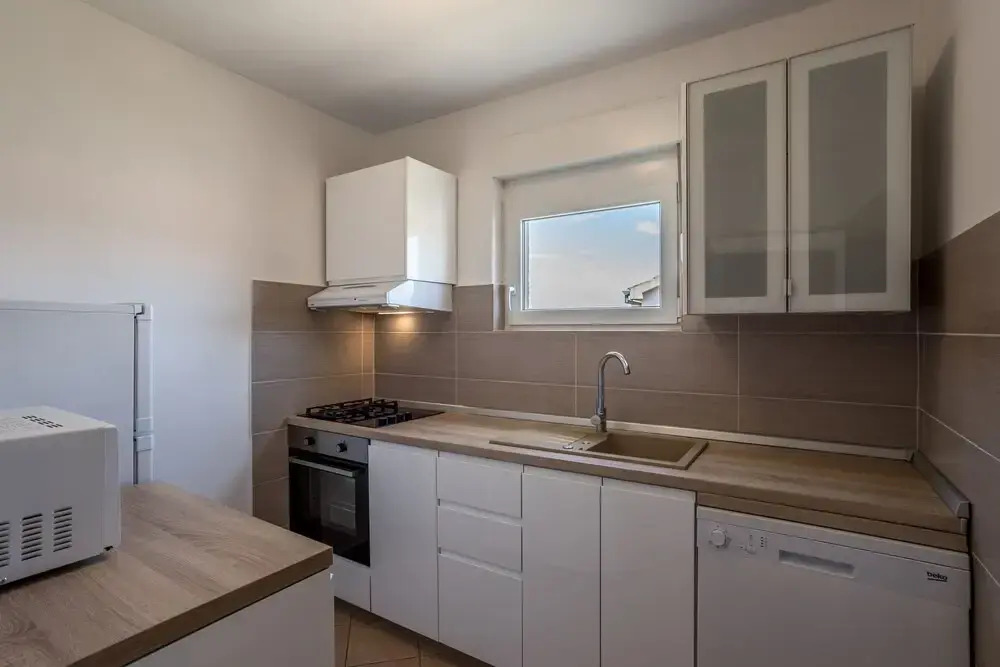 Spacious apartment with three double bedrooms