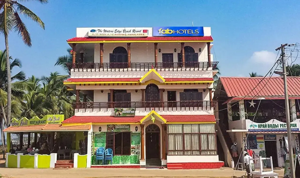 FabHotel Wateredge Beach Resort - 200m from Samudra Beach Park