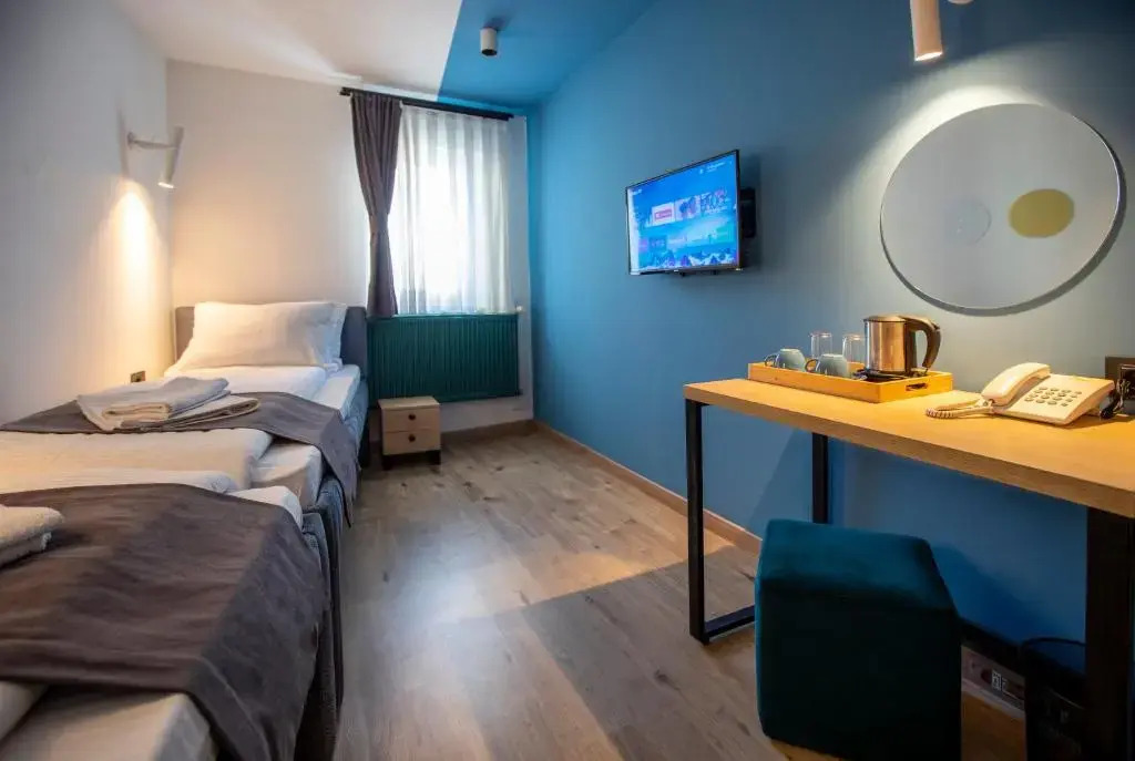 Hotel 4 Llulla
