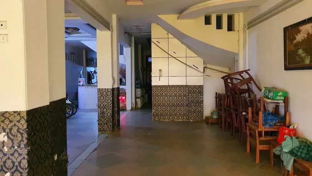 OYO 1110 Son Thuy Hotel