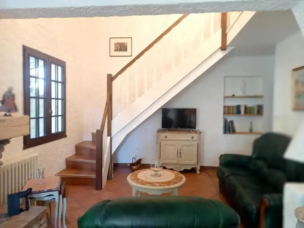 Maison de 3 chambres avec piscine privee jardin clos et wifi a Caromb