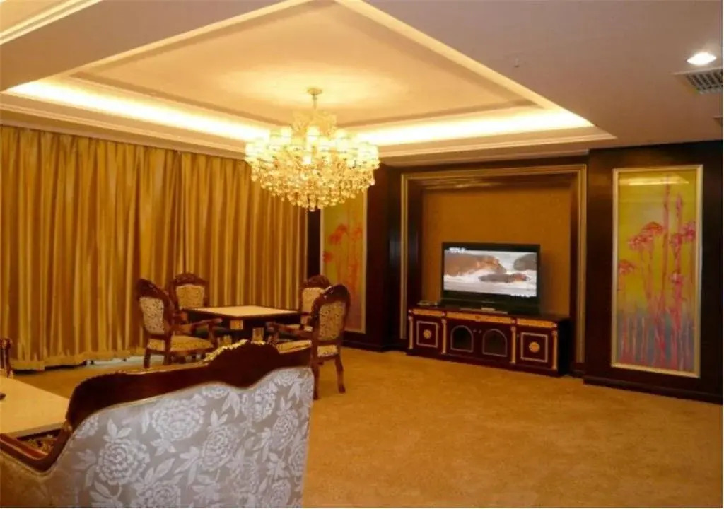 Zhuozhou Shuian Huacheng Hotel