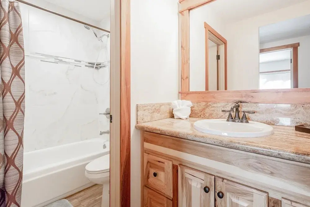 New Listing! Horizons 4 W/ Pool & Hot Tub 1 Bedroom Condo