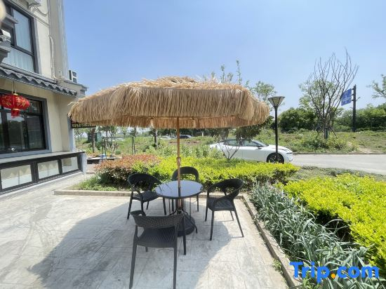 Wuzhen Xizha Guiwu Homestay