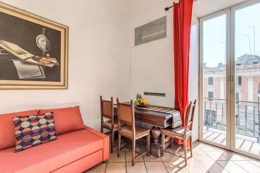 Corso Vittorio 315 with Balcony