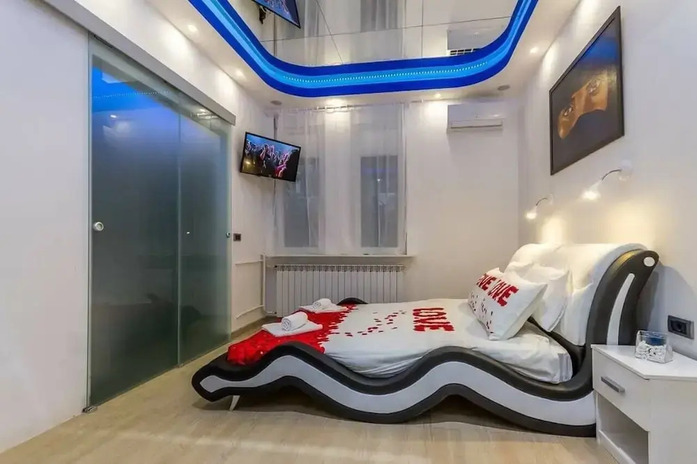 Prive Apartments