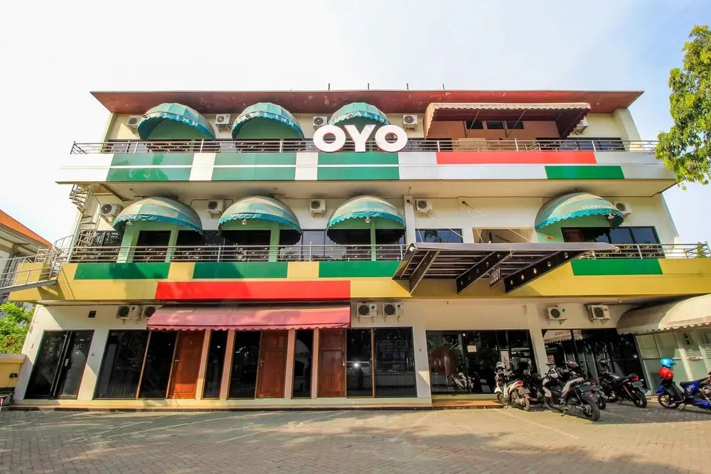 OYO 233 Hotel Global Inn