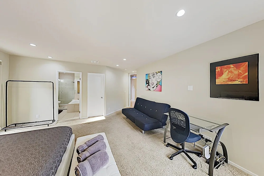 New Listing! Modern Canyon W/ Lush Patio 2 Bedroom Home