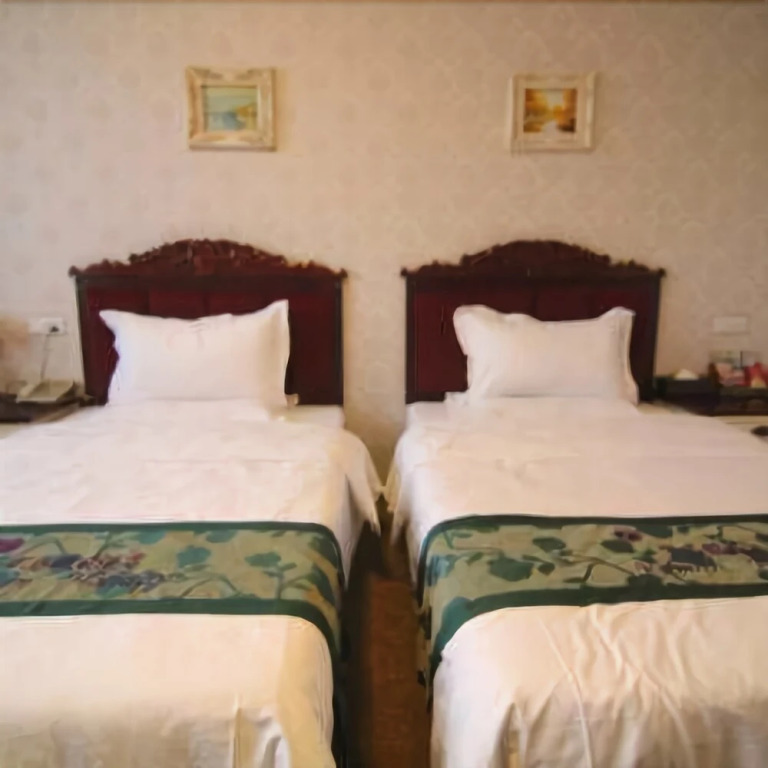 Roman Holiday Hotel