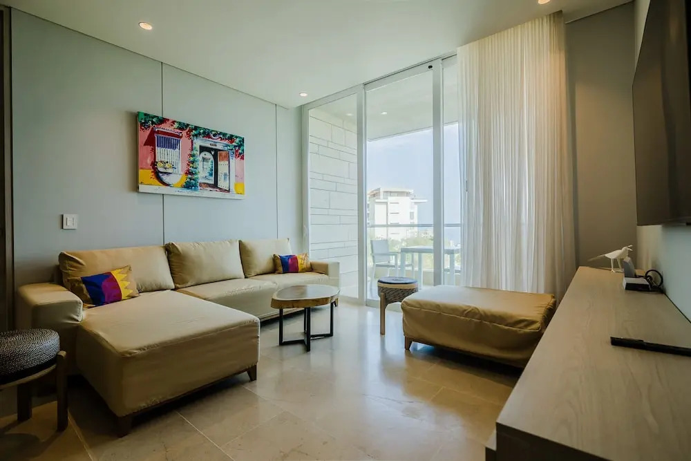 3-bedroom Apartment With Ocean Views in Baru