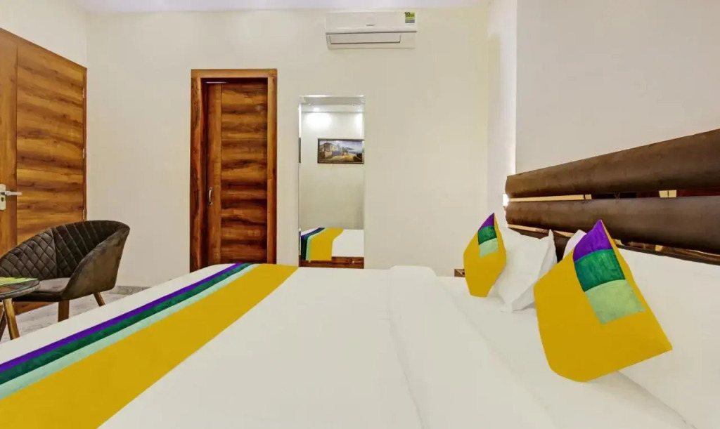 Itsy Hotels Vedansh