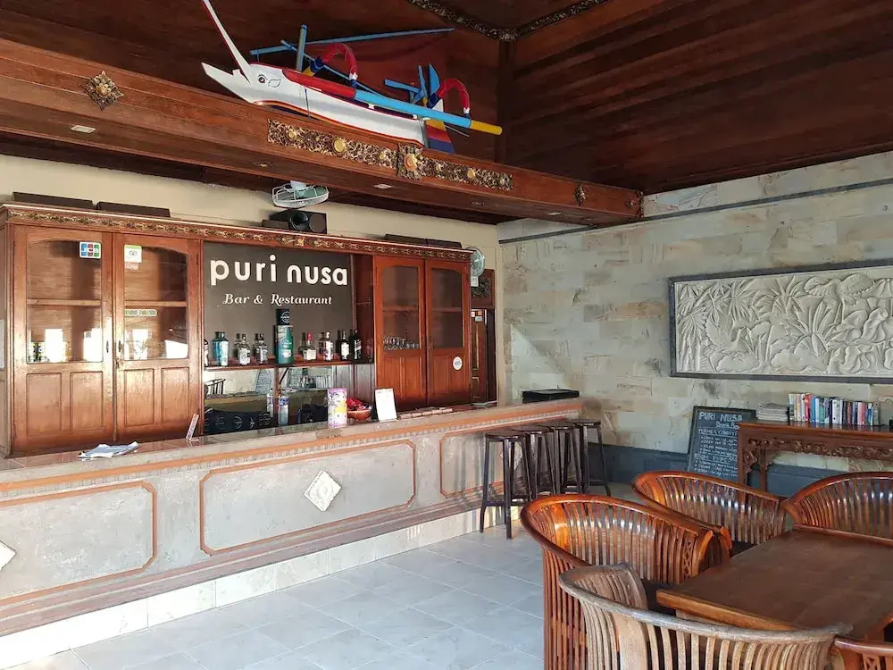 Puri Nusa Beach Hotel