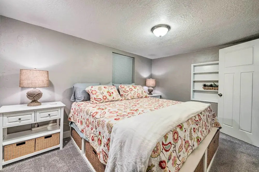 Modern Salt Lake City Apt.- 20mi to Snowbird!