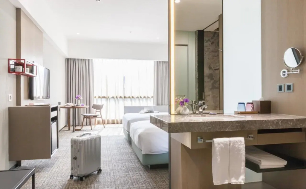 Hsin Hotel