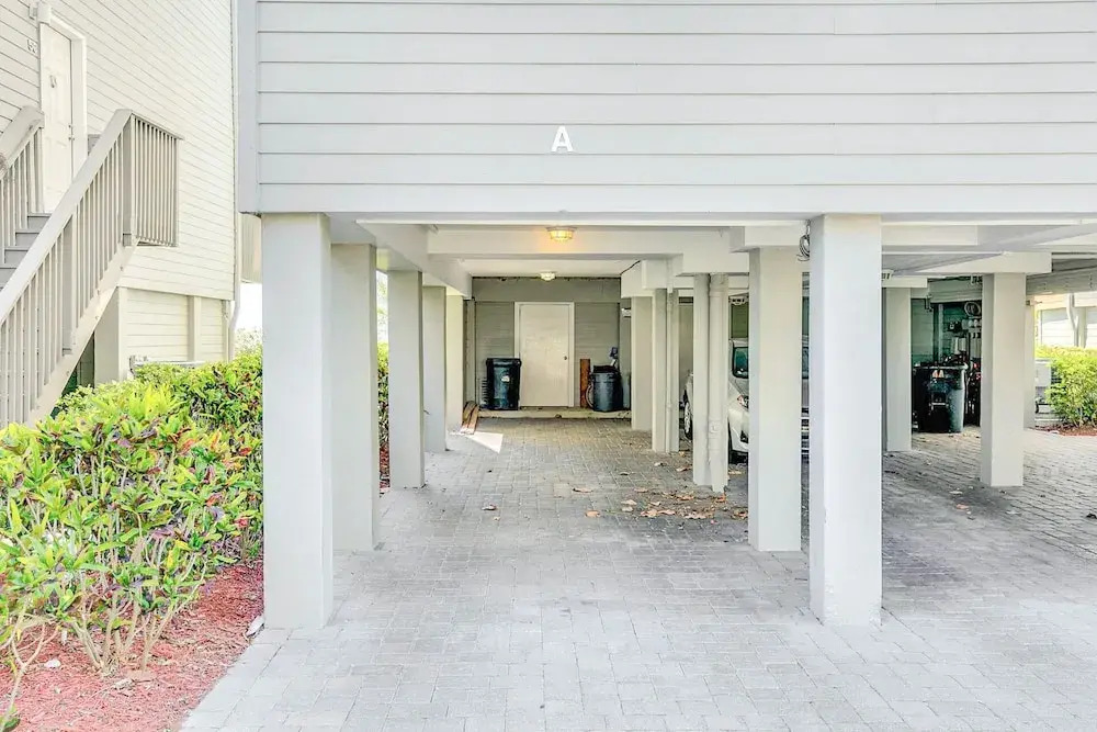 19930 Gulf Blvd Townhouse Unit 4A 2 Bedrooms 2.5 Bathrooms Townhouse