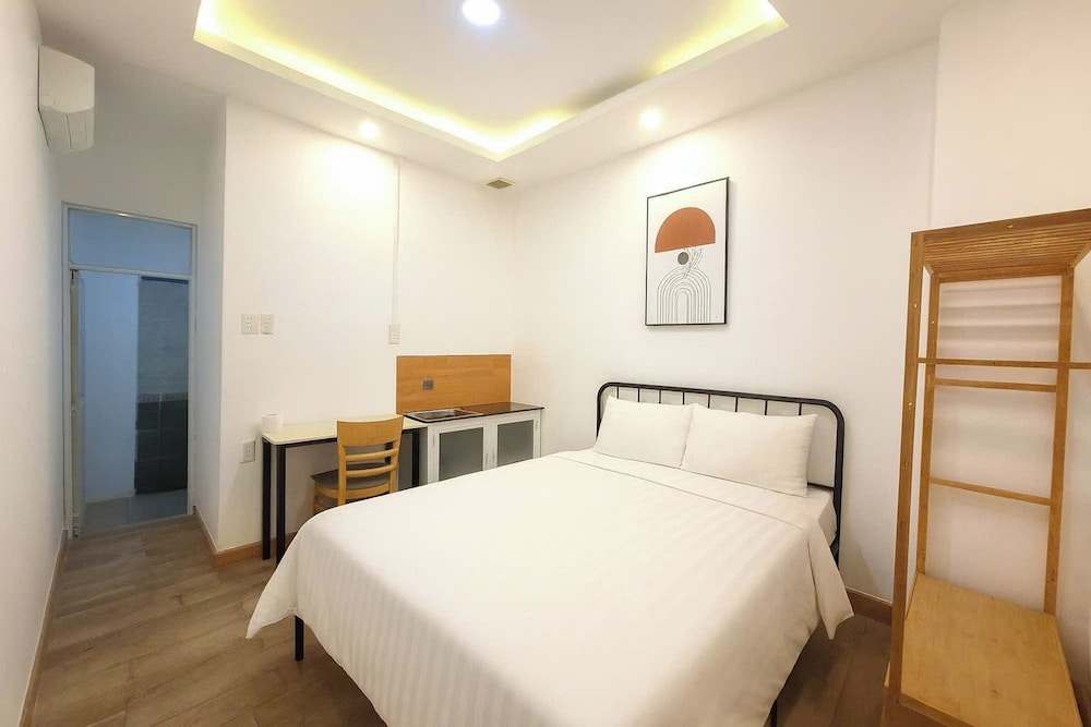 Lunaria Maison - Tan Dinh Corner