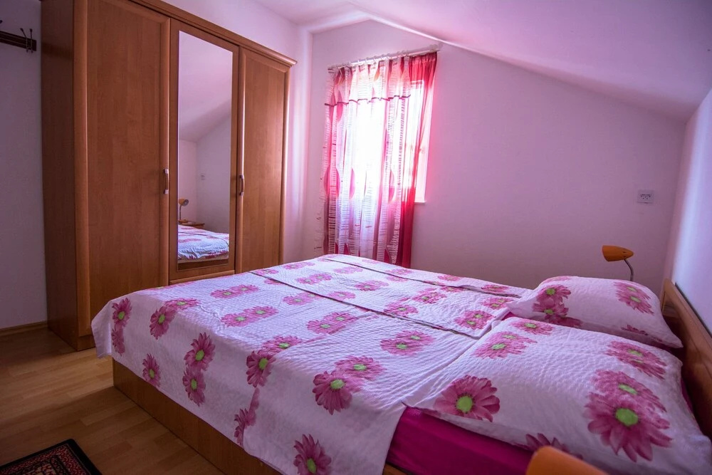 Apartments Klovica III