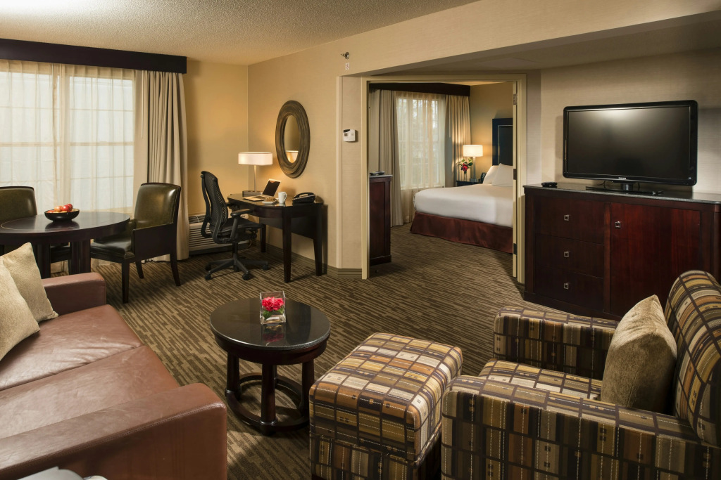 DoubleTree by Hilton Raleigh Durham Airport at Research Triangle Park
