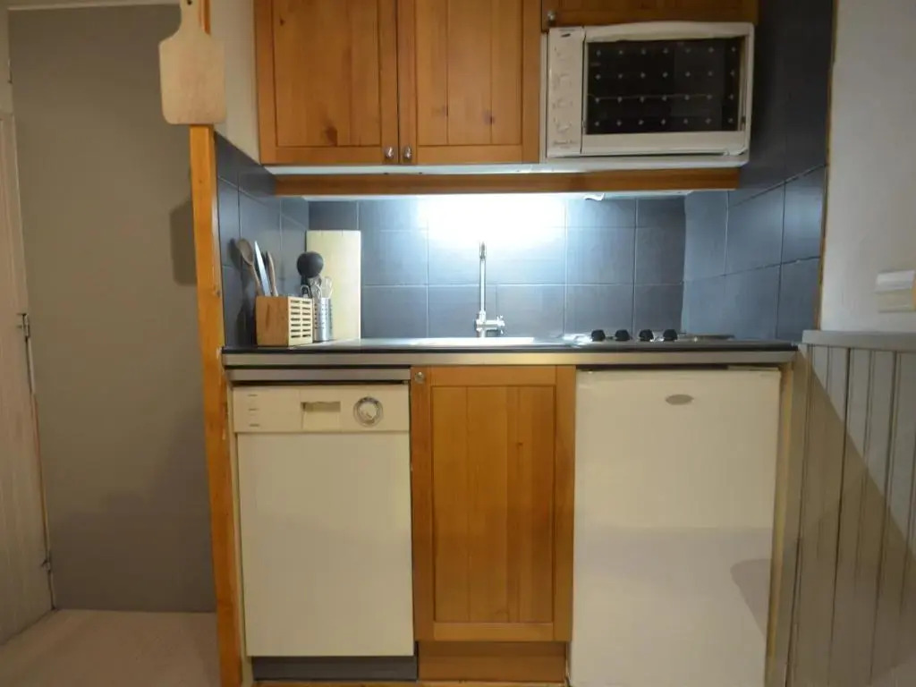 Appartement Les Menuires, 1 pièce, 4 personnes - FR-1-452-262