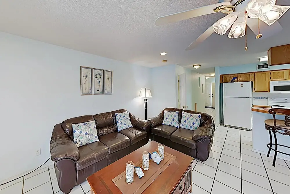 New Listing! Casa De La Isla W/ Private Pool 3 Bedroom Condo