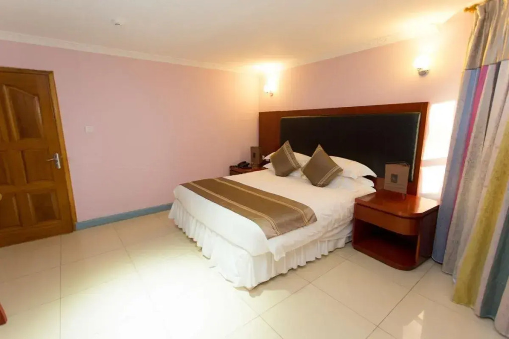 Orient Park Hotel