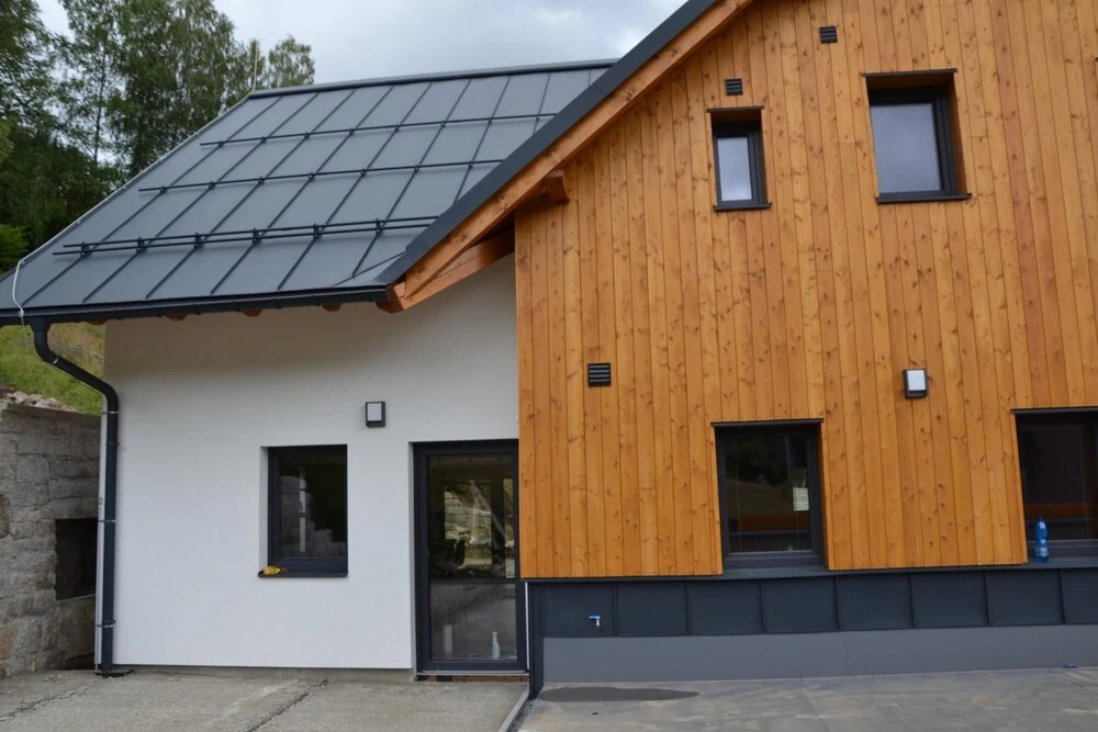 Mountain Chalet Lbh027