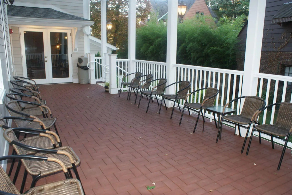 Steele Mansion Inn & Gathering Hub