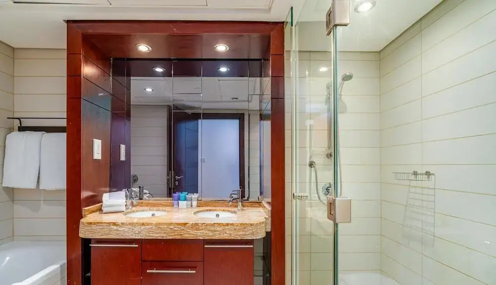 Dream Inn Dubai Apartments - Burj Views