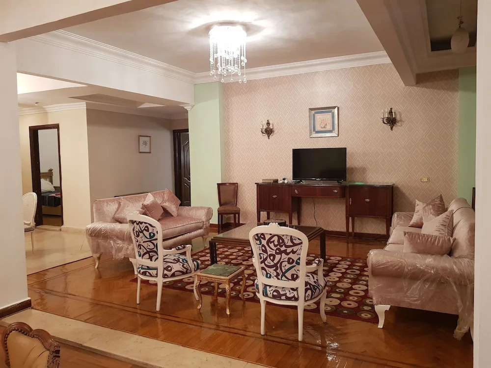 Garden Apartments near Mall of Arabia