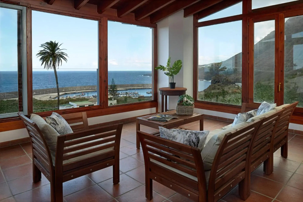 Casa Naranja