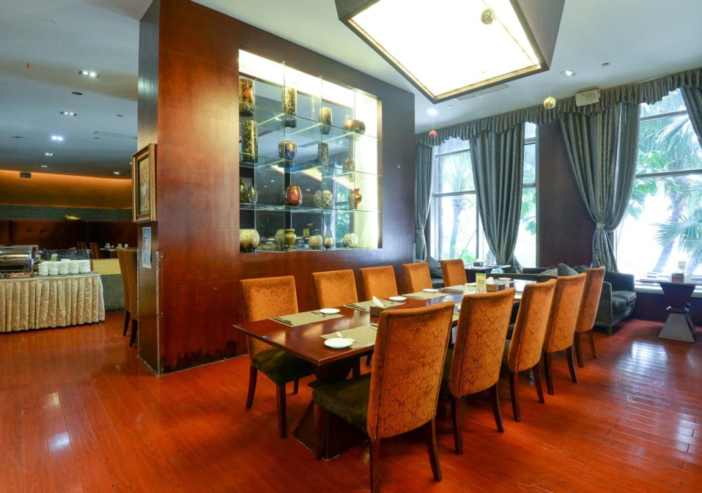 Victory International Hotel