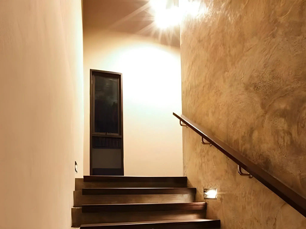The Plubpla Serviced Apartment
