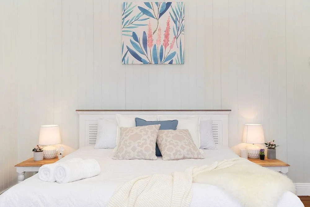 Family Home in Balmoral - Family Stays