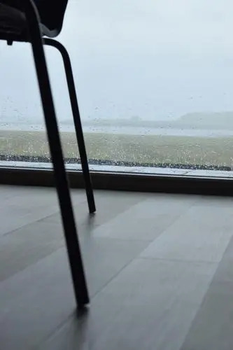 Black Beach Suites