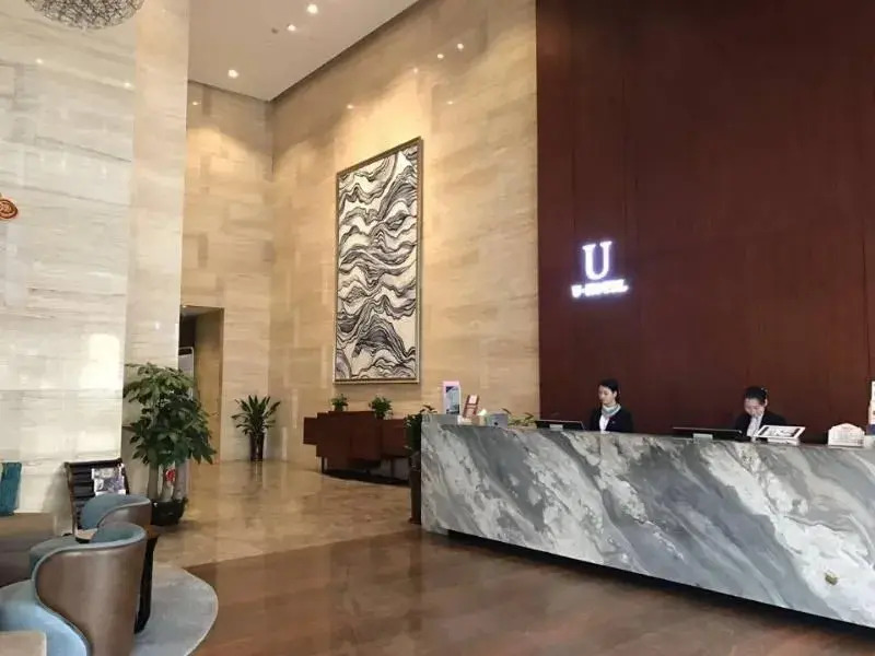U-Hotel