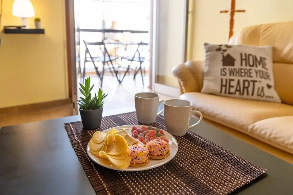 Gold Feathers Apartment By STAY BnB