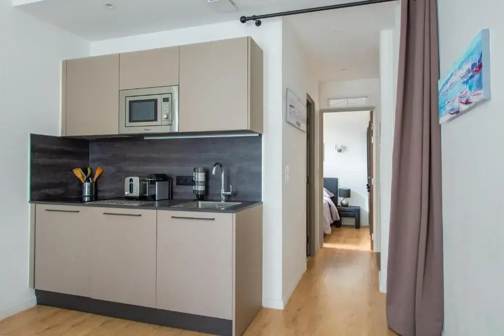 Jean Medecin - Modern And Brand New 1br Flat
